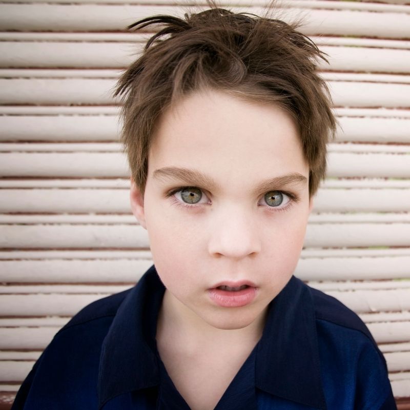 Çocuklarda Otizm Belirtileri